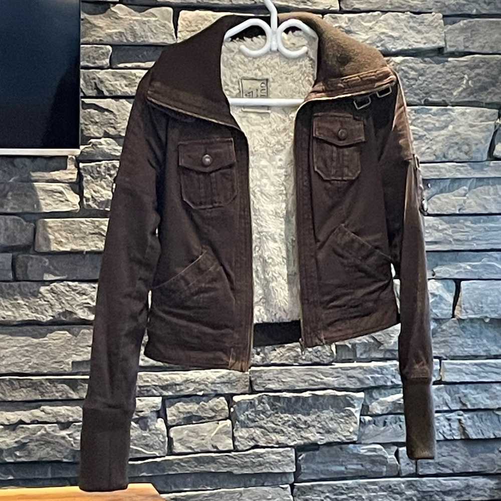 Guess cropped super comfy jacket